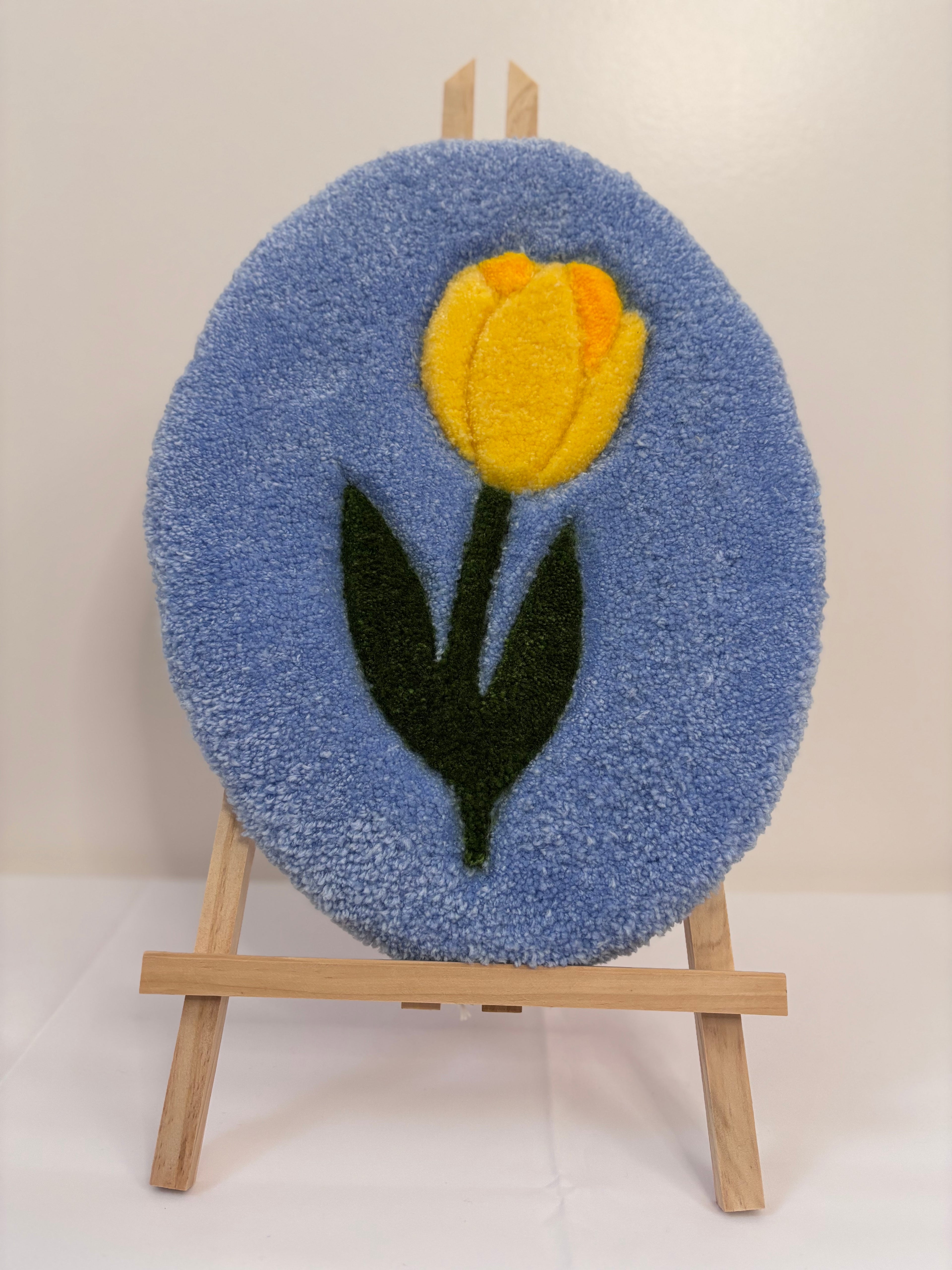 Tableau tulipe jaune en tufting